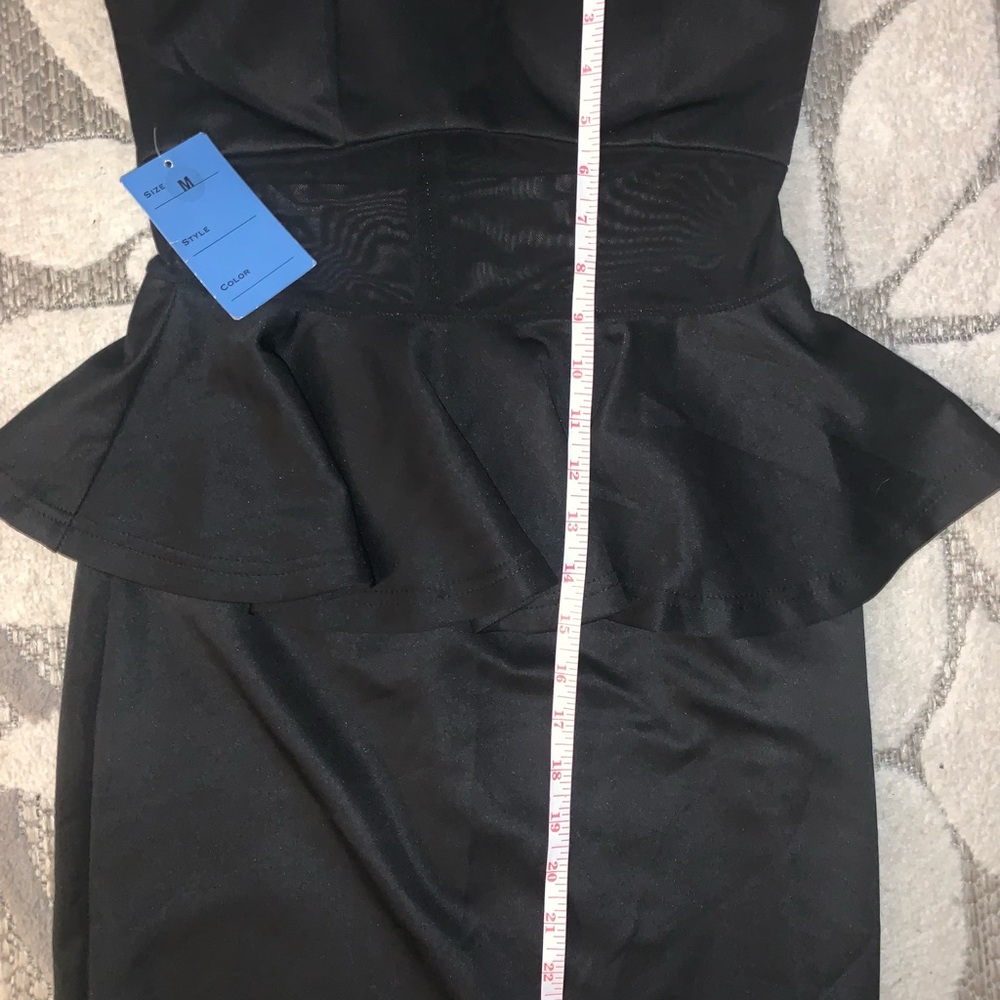 Dress - Picture 2 of 4
